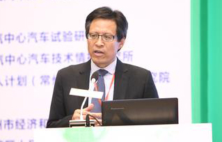 王全錄:2020年電池密度將增五倍 成本或降至20% 王全錄:2020年<a data-cke-saved-href='/article/tag/電池密度' href='/article/tag/電池密度' target='_blank' style='cursor:pointer;color:#D05C38;text-decoration:underline;'>電池密度</a>將增五倍 成本或降至20%